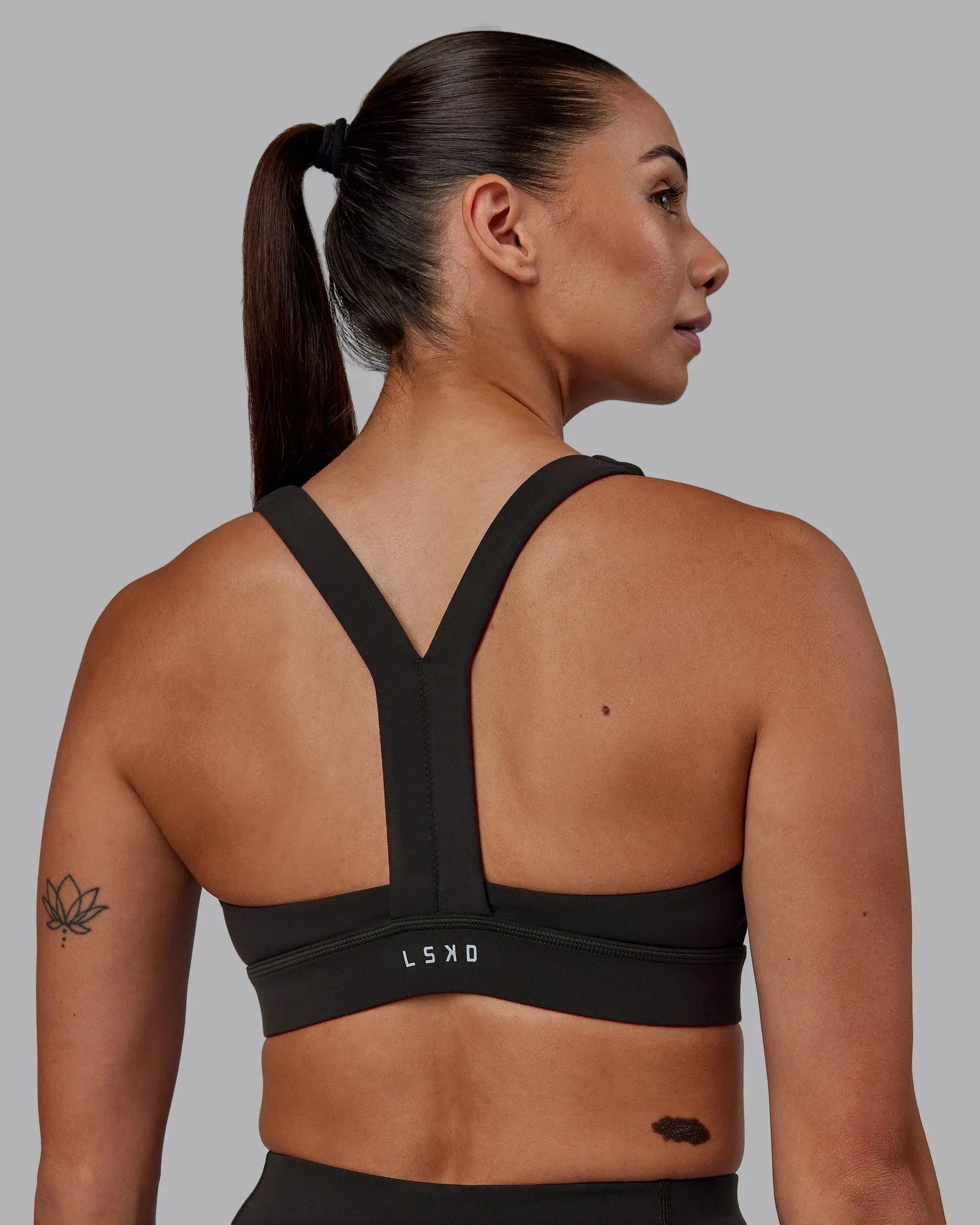 Advance Sports Bra - Pirate Black