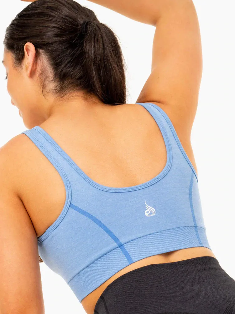 ENHANCE SEAMLESS SPORTS BRA BLUE