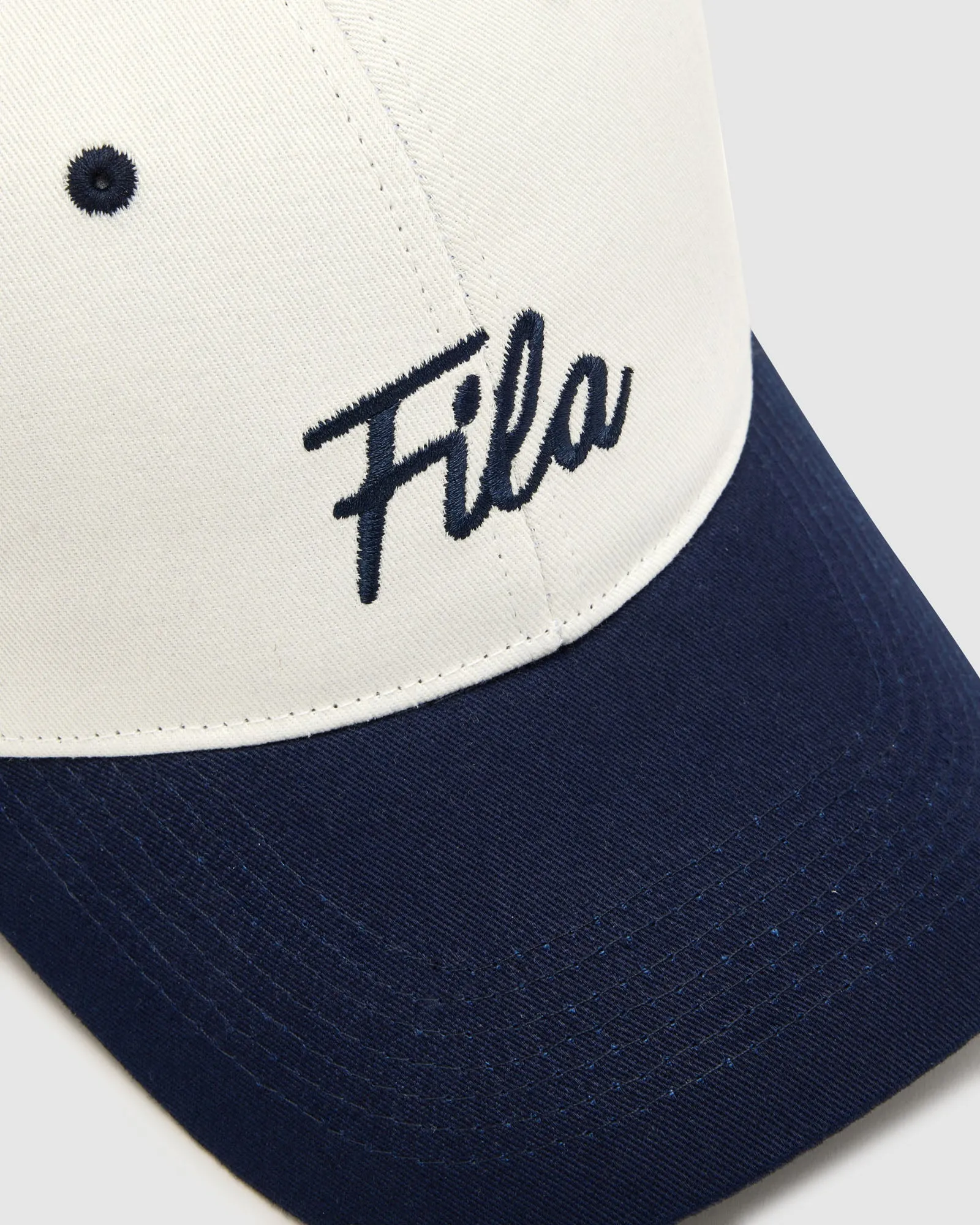 FILA Corsivo Cap 2