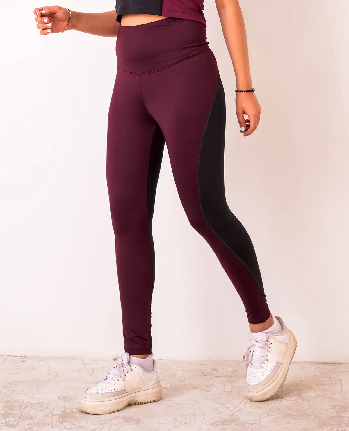 High Waisted Dual Coloured Leggings in Second SKN Fabric