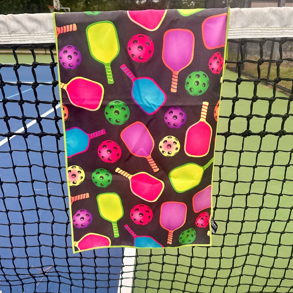 Live Love Pickleball Microfiber Towel - Born to Rally