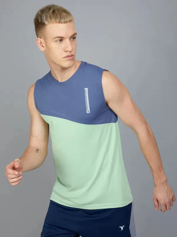 Men Colorblock Slim Fit Crew Neck Innerwear Vest with TECHNO COOL 