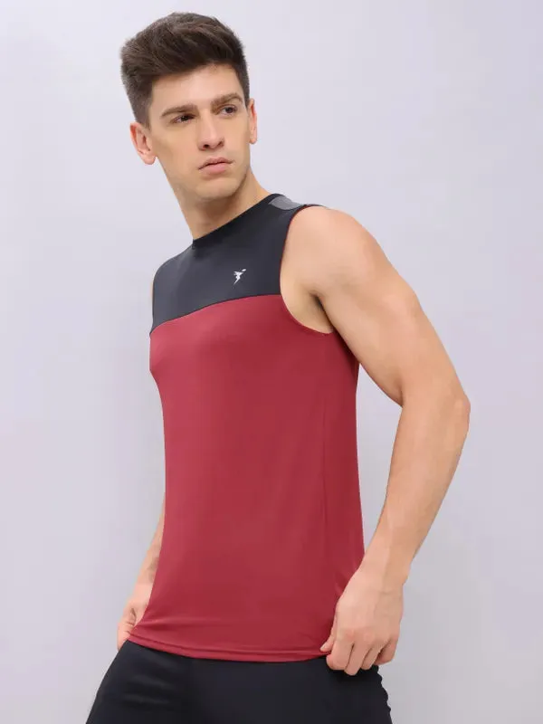 Men Colorblock Slim Fit Crew Neck Innerwear Vest with TECHNO COOL 