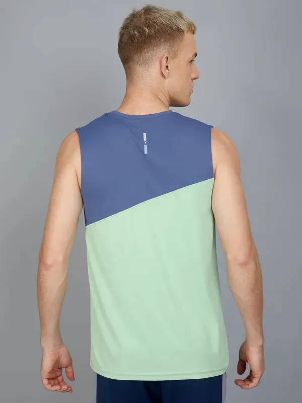 Men Colorblock Slim Fit Crew Neck Innerwear Vest with TECHNO COOL 