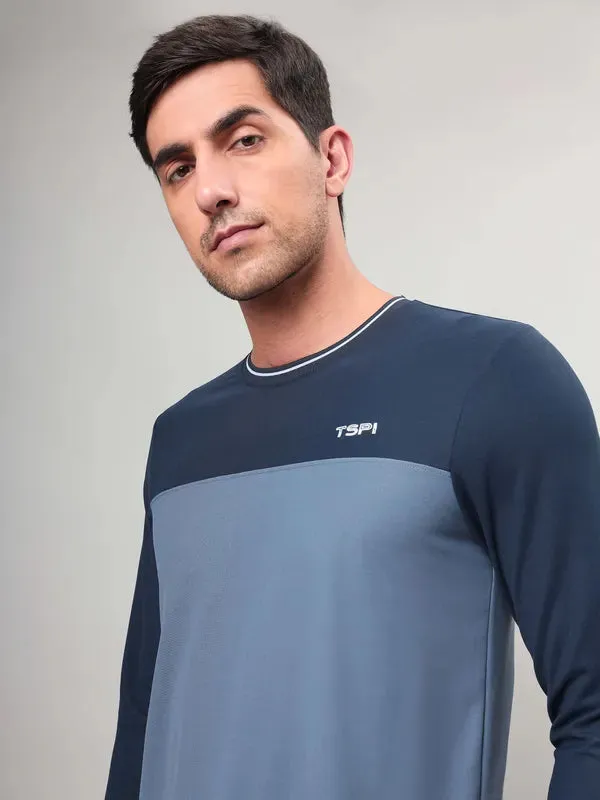 Men Colorblock Slim Fit Crew Neck T-shirt with MATPIQ