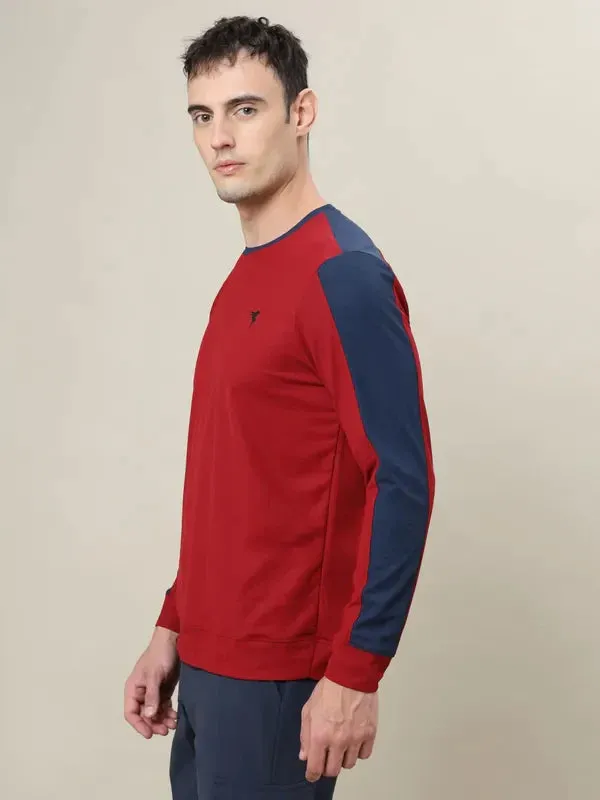 Men Colorblock Slim Fit Crew Neck T-shirt with MATPIQ