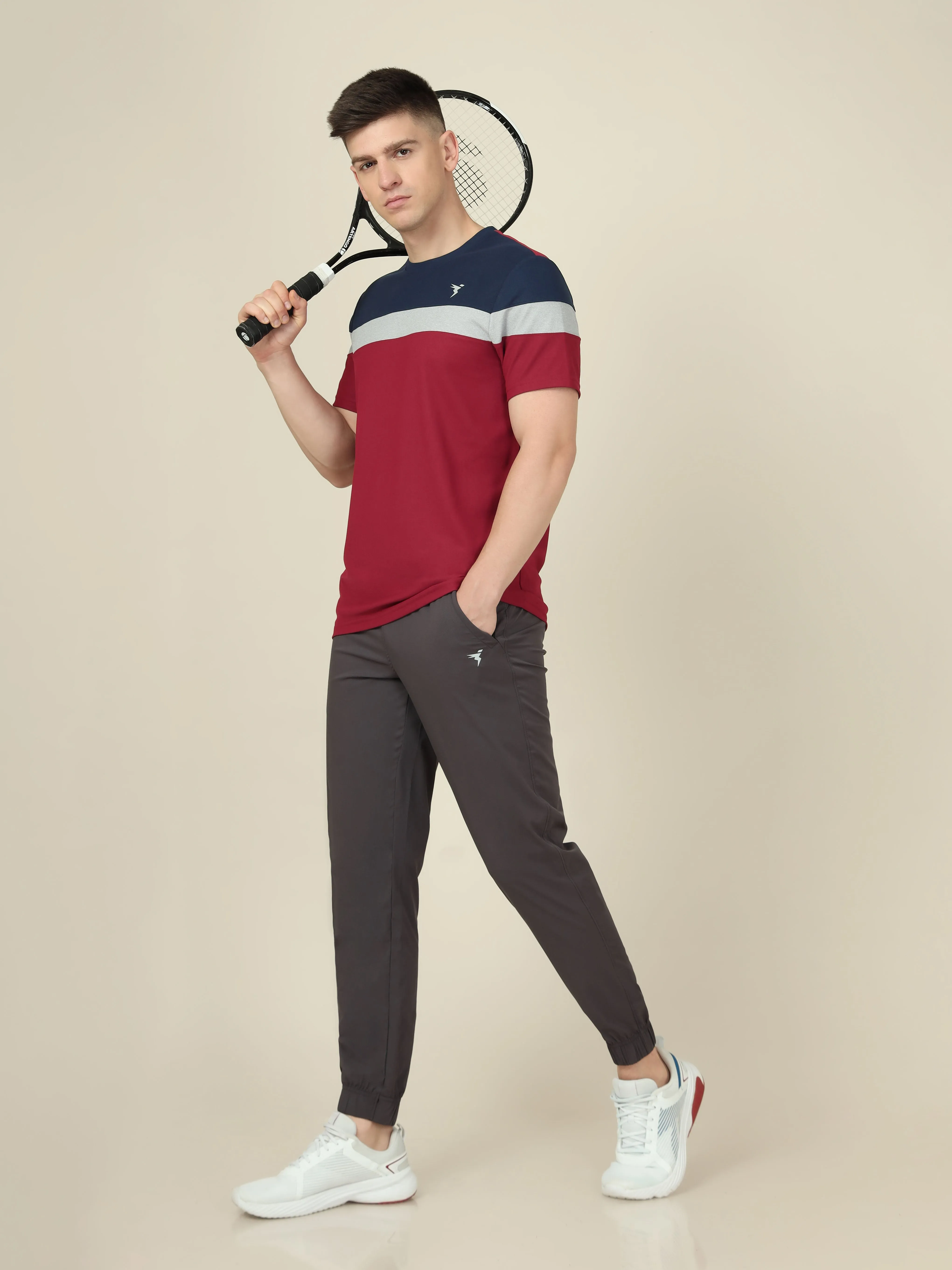 Men Colorblock Slim Fit Crew Neck T-shirt with MATPIQ