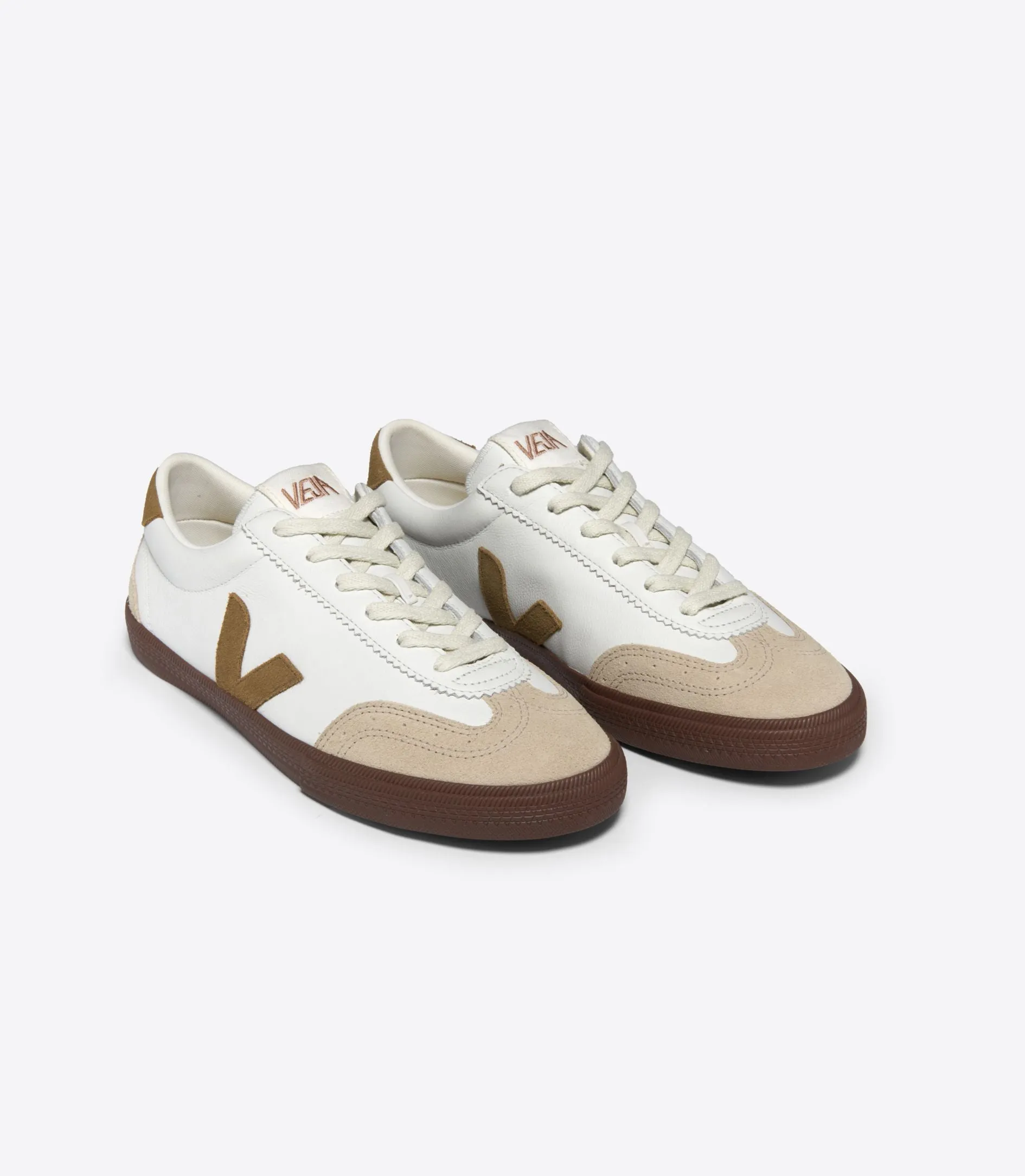 Veja Volley Leather Tent / White / Bark